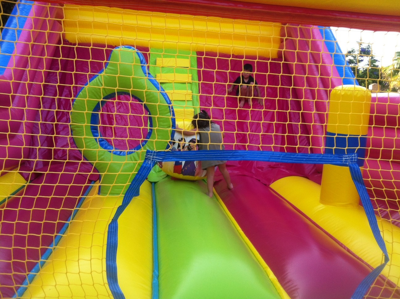 Alquiler de colchonetas hinchables